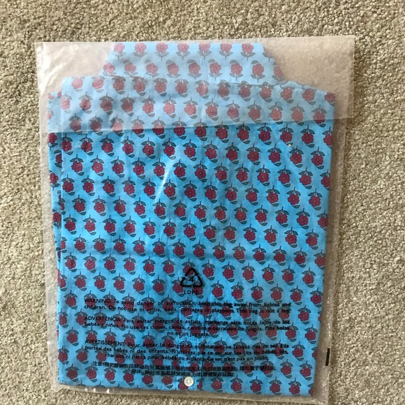 J. Crew Classic popover shirt-layered block print - Picture 3 of 4